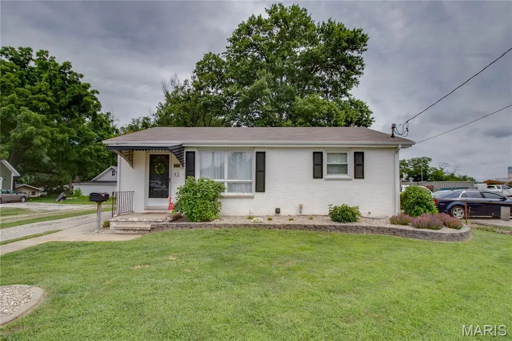 12 E Delmar Avenue, Alton, IL 62002 - #1