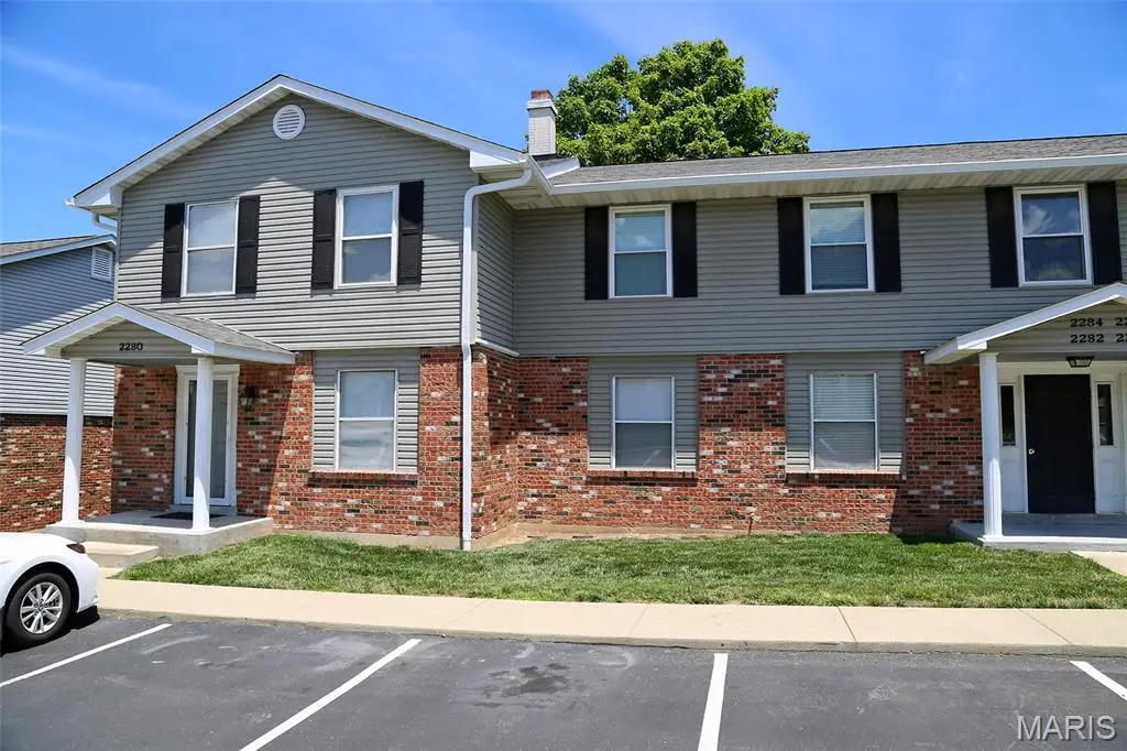 2280 Highland Hill Drive, Saint Peters, MO 63376 - #1