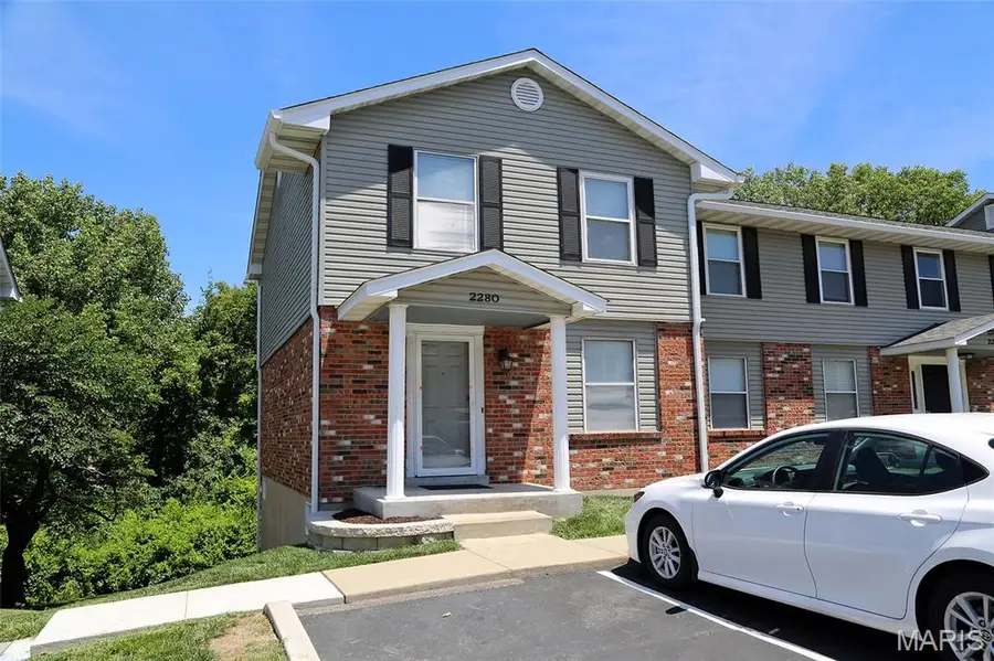 2280 Highland Hill Drive, Saint Peters, MO 63376 - #2