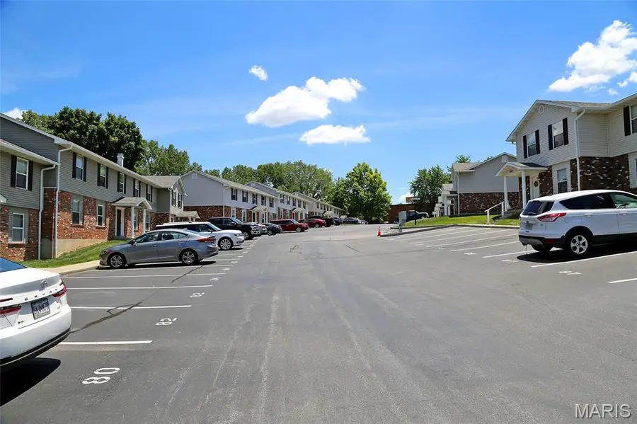 2280 Highland Hill Drive, Saint Peters, MO 63376 - #3