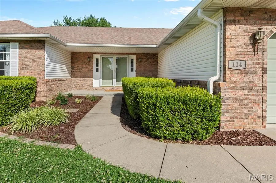 114 Del Rio Court, Belleville, IL 62221 - #3