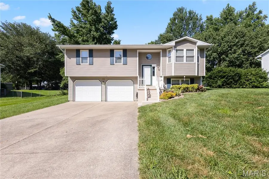 220 Alpine Drive, Cape Girardeau, MO 63701 - #2