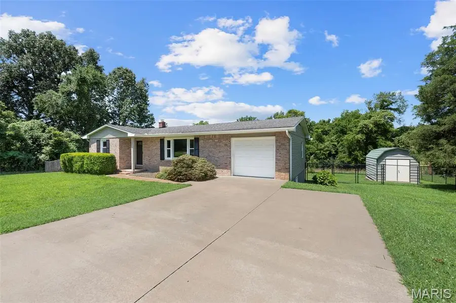 3713 Old Hopper Road, Cape Girardeau, MO 63701 - #2