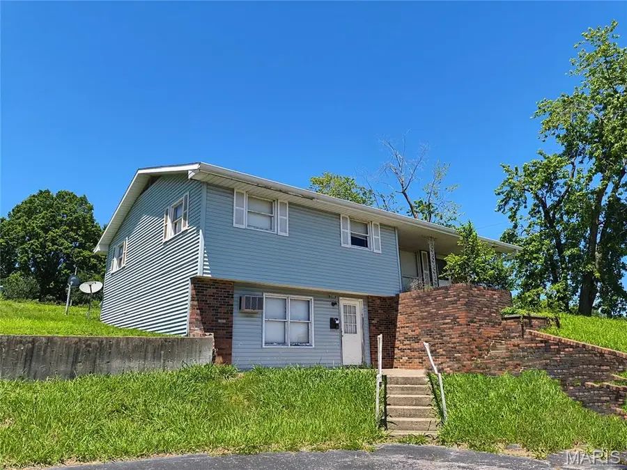 2200 Main Street, Scott City, MO 63780 - #2
