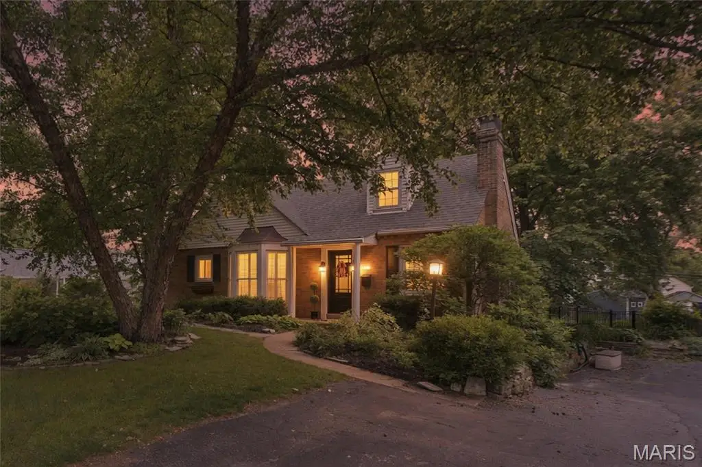 1439 S Elm Avenue, Webster Groves, MO 63119 - #1
