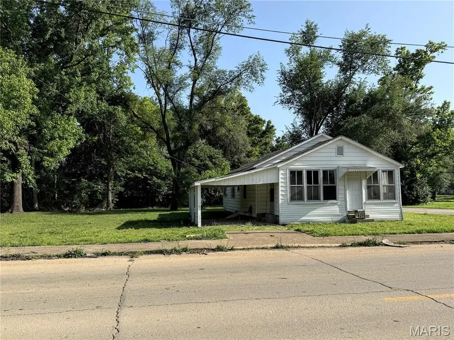 500 E Elvins Boulevard, Park Hills, MO 63601 - #3