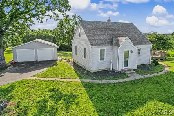 9284 Highway 61, Ste Genevieve, MO 63670