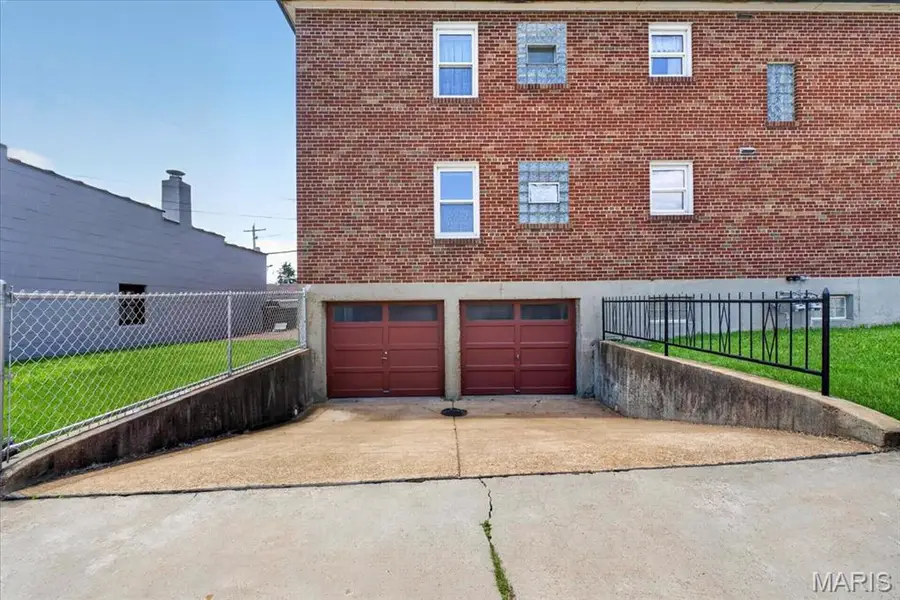 3152 Watson Road, Saint Louis, MO 63139 - #3