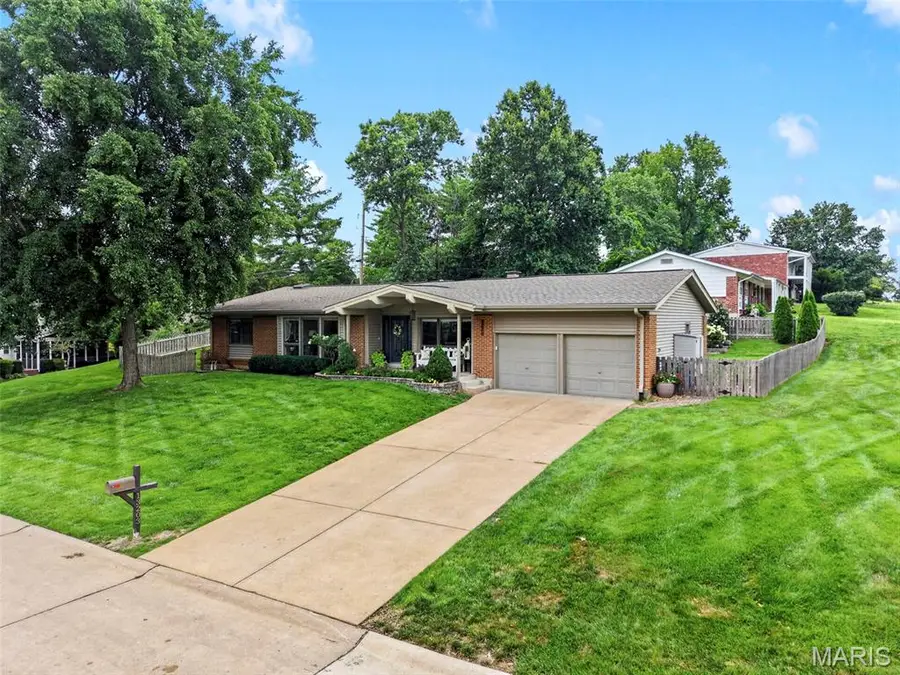 13203 Dartagnan Court, Saint Louis, MO 63141 - #2