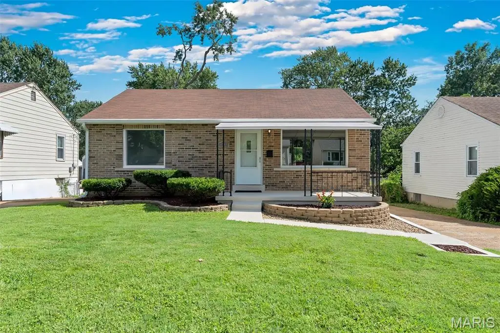 9542 Theodosia Avenue, Overland, MO 63114 - #1