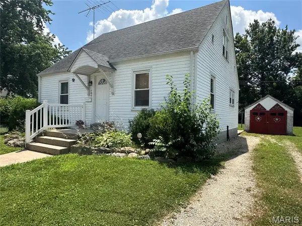 706 E Apple Avenue, Owensville, MO 65066