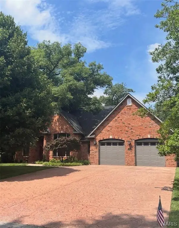 39 Country Club Place, Belleville, IL 62223 - #1