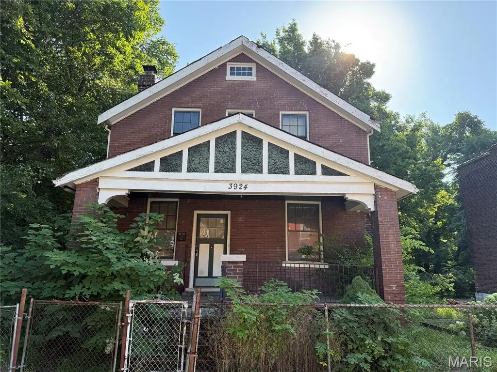 3924 N 19th Street, Saint Louis, MO 63107 - #1