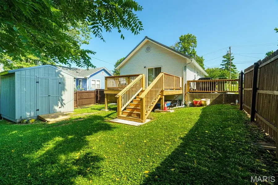 712 E 11th Street, Rolla, MO 65401 - #3