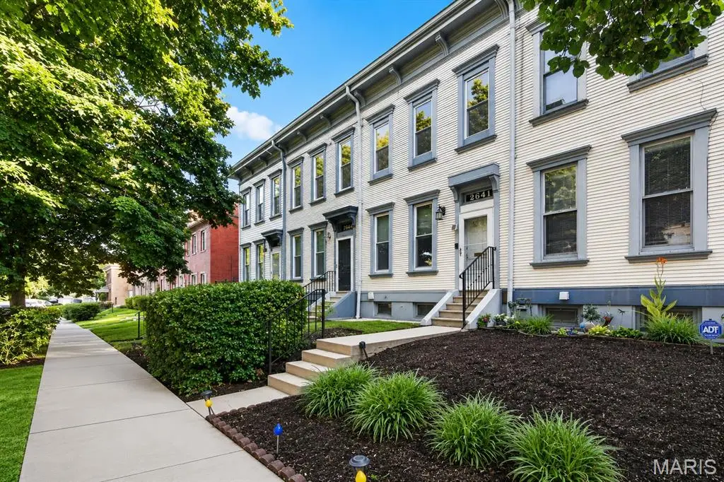 2641 Saint Vincent Avenue, Saint Louis, MO 63104 - #1
