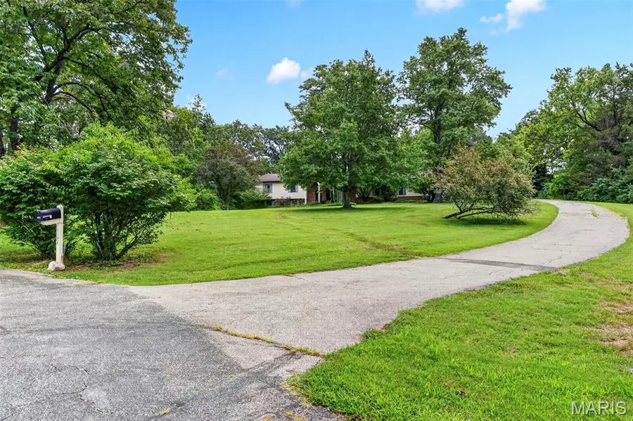 164 Country Squire Lane, Washington, MO 63090 - #2