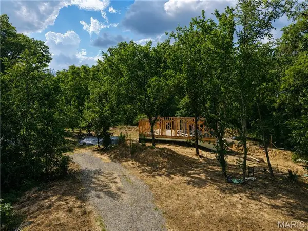 1133 Union School Rd, Ava, IL 62907