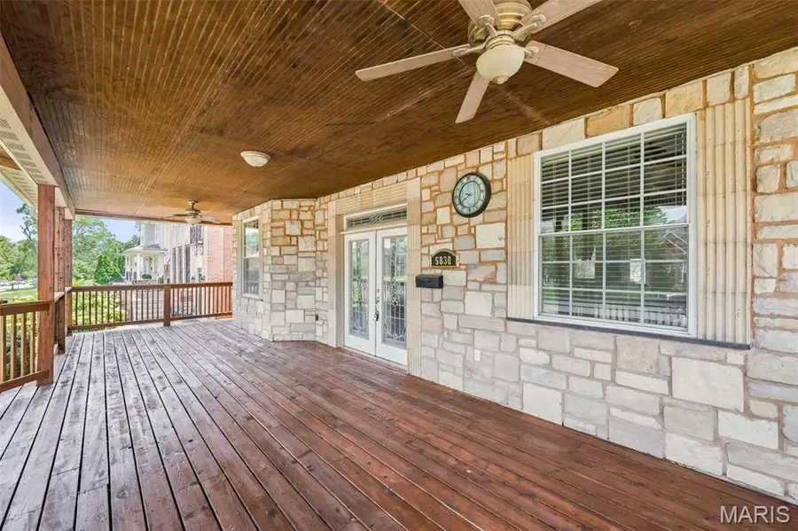 5830 Clemens Avenue, Saint Louis, MO 63112 - #2