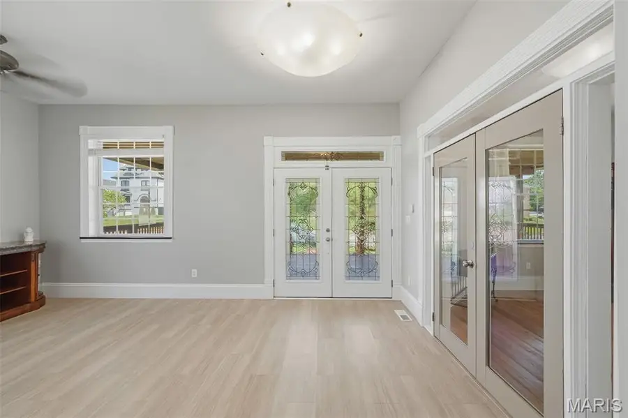 5830 Clemens Avenue, Saint Louis, MO 63112 - #3