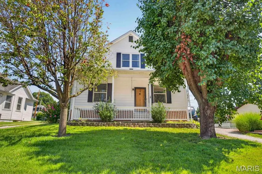 608 S Rapp Avenue, Columbia, IL 62236 - #3