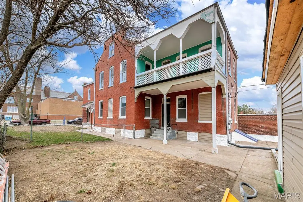 2116 E John Avenue, Saint Louis, MO 63107 - #1