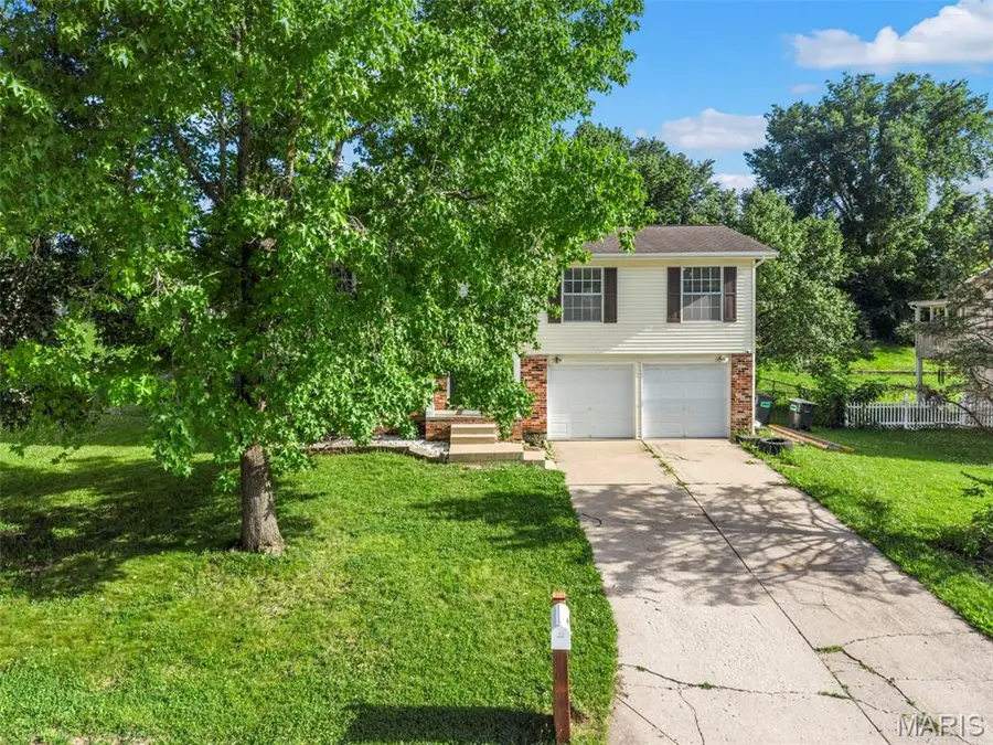 3846 Jeff Drive, Saint Charles, MO 63304 - #2