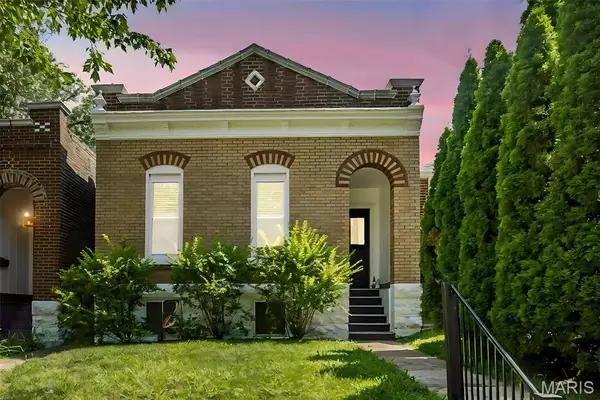 6418 W Park Avenue, St Louis, MO 63139