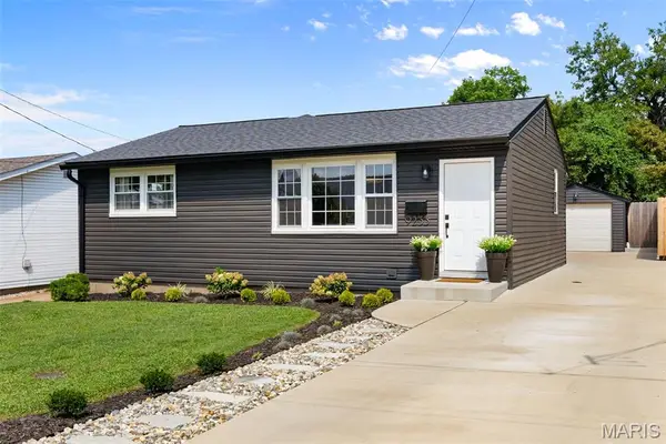 9233 Shortridge Avenue, Rock Hill, MO 63144