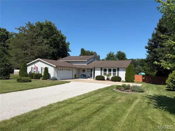 12394 Roberson Road, Litchfield, IL 62056