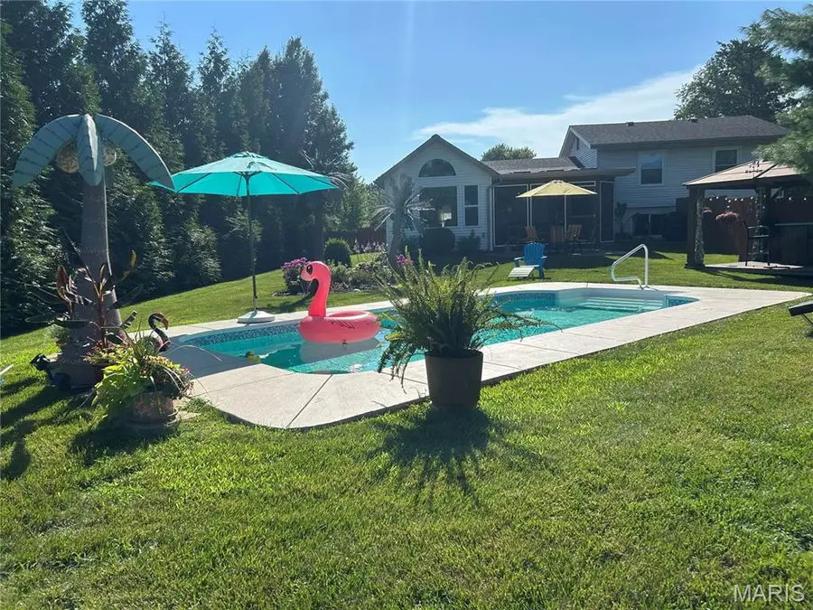 12394 Roberson Road, Litchfield, IL 62056 - #2
