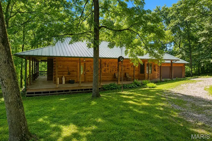 2601 Staunton Road, Troy, IL 62294 - #3