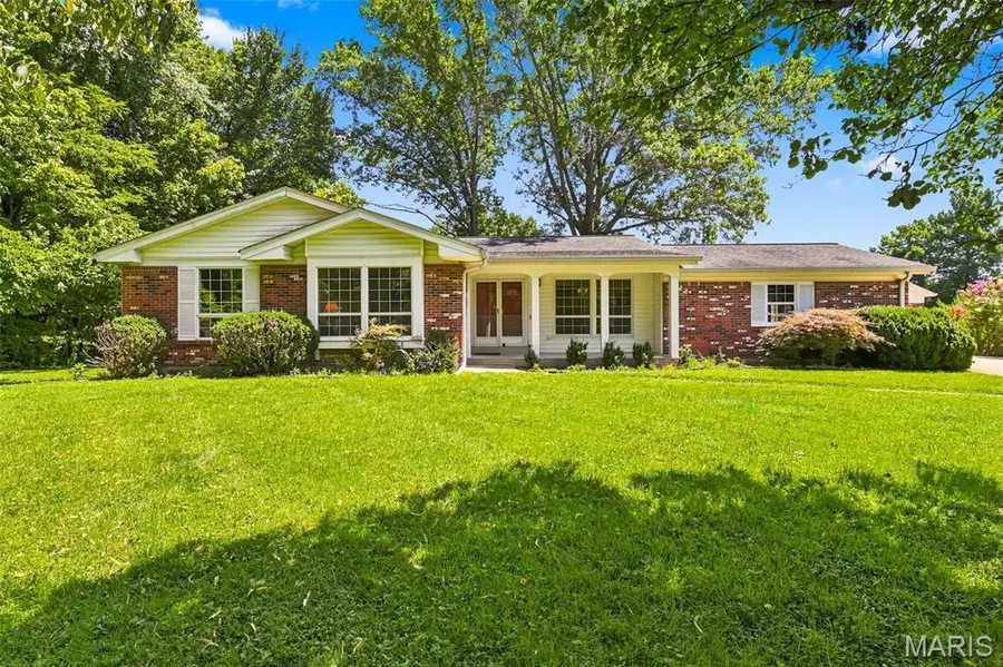 12954 Baalbek Drive, Sunset Hills, MO 63127 - #3