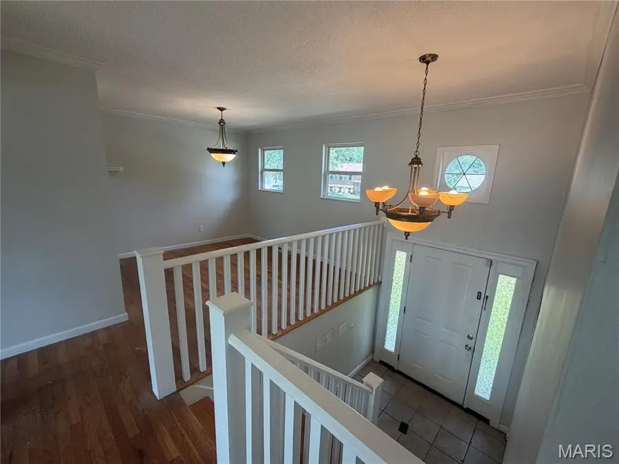 2290 Montagne Drive, Florissant, MO 63033 - #3