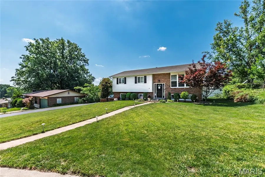 3628 Eileen Ann Drive, Saint Louis, MO 63129 - #3