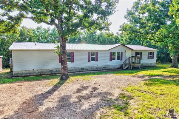Address Withheld By Seller, Lebanon, MO 65536