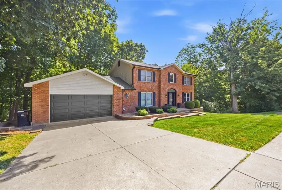 7290 Meramar Drive, Saint Louis, MO 63129 - #3
