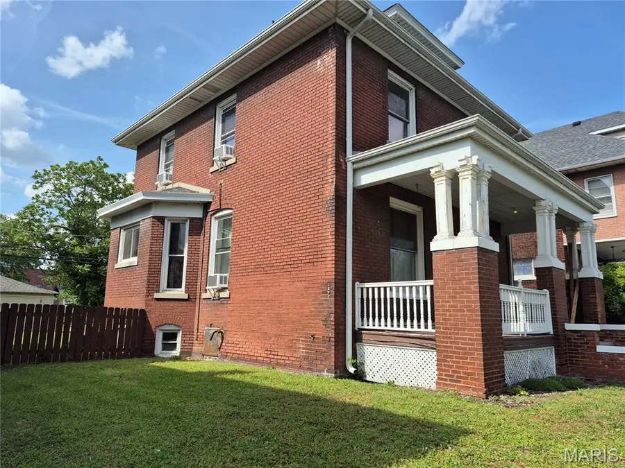 2057 Cleveland Boulevard, Granite City, IL 62040 - #3