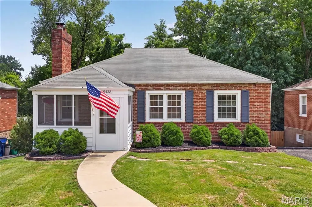 9438 Plainfield Drive, Saint Louis, MO 63119 - #1