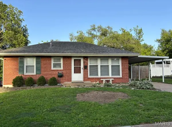 1710 Clover Lane, Florissant, MO 63031
