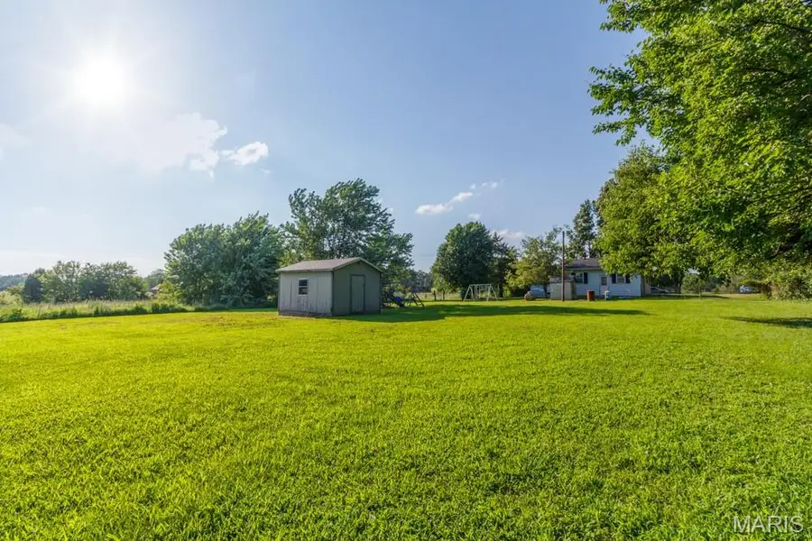 23128 Highway 32, Lebanon, MO 65536 - #3