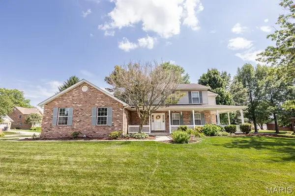 310 Meadowlark Lane, Belleville, IL 62220