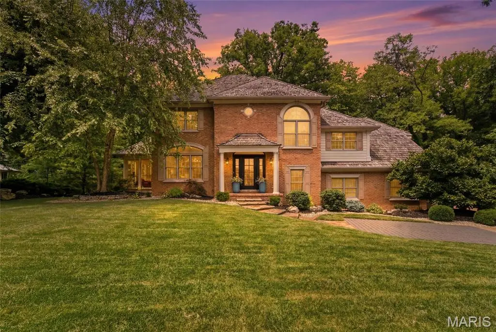 1107 N Oxfordshire Lane, Edwardsville, IL 62025 - #1