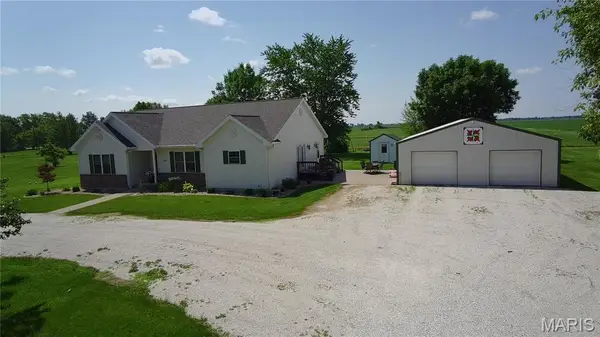 203 Vine Street, Clarence, MO 63437