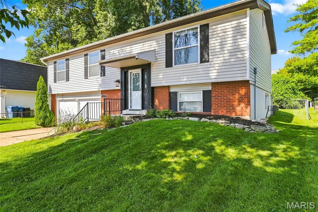 3127 Donnycave Lane, Maryland Heights, MO 63043 - #1