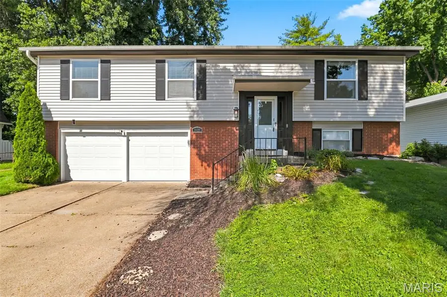 3127 Donnycave Lane, Maryland Heights, MO 63043 - #2