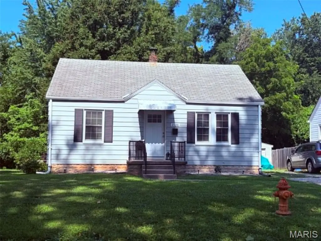 2128 Norside Drive, Alton, IL 62002 - #1