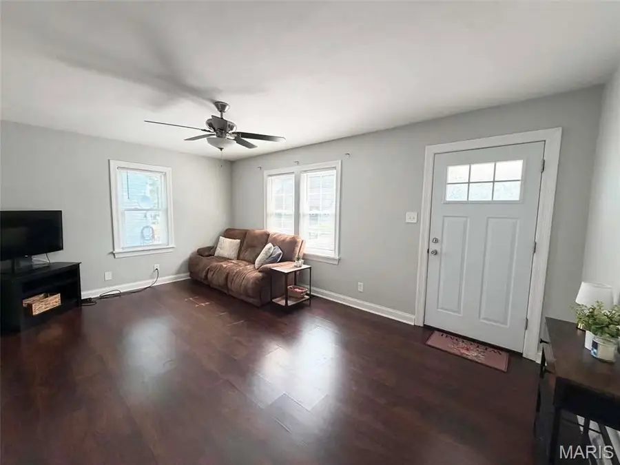 2128 Norside Drive, Alton, IL 62002 - #3