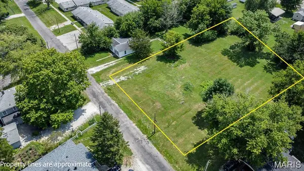 404 Lott, Jerseyville, IL 62052