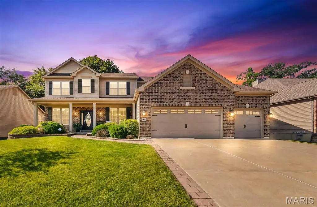 327 Hyde Park Avenue, Wentzville, MO 63385 - #1