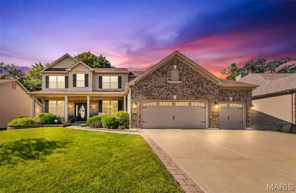 327 Hyde Park Avenue, Wentzville, MO 63385